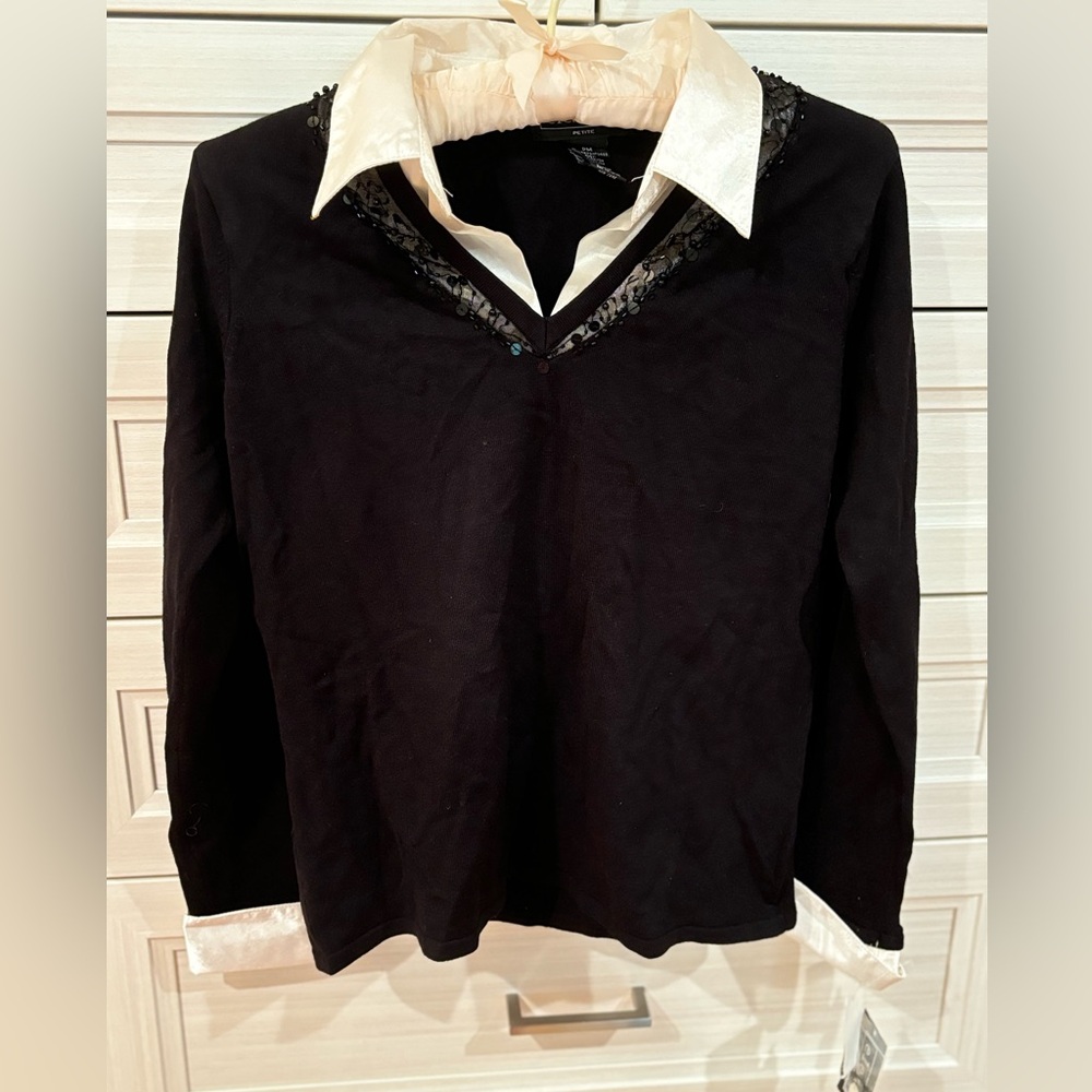 Black sweater with silky cream collar